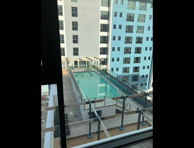 1 BEDROOM APARTMENT TO LET IN FORESHORE